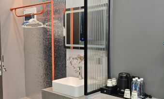Yumen Youyou Element E-Sports Hotel