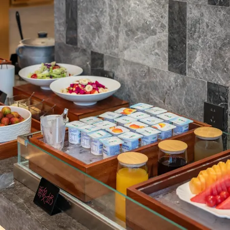 Jiaxing Haiyan Economic Development Zone Kaiyuan Mingtin Hotel