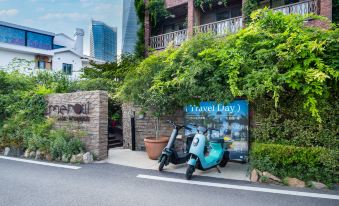 Imeroui Seaview Villa Hotel (Qingdao May Fourth Square Scenic Area)