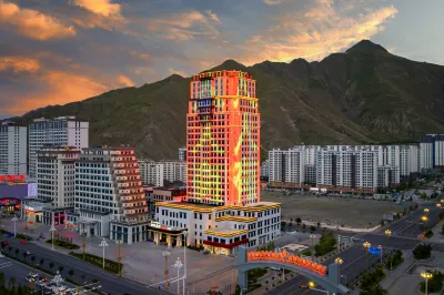 IntercityHotel Lhasa Отели в г. Дёлунгдечен