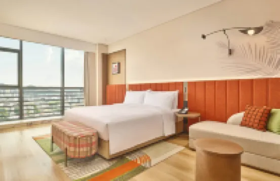 Hilton Garden Inn Zhongshan South Hotels near Zhan's Garden