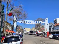 Courtyard by Marriott San Diego Downtown Little Italy Hotels near The Unconditional Surrender