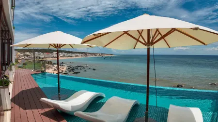 The View Phu Quy Отели рядом с достопримечательностью «Đền Thờ Công Chúa Bàn Tranh»