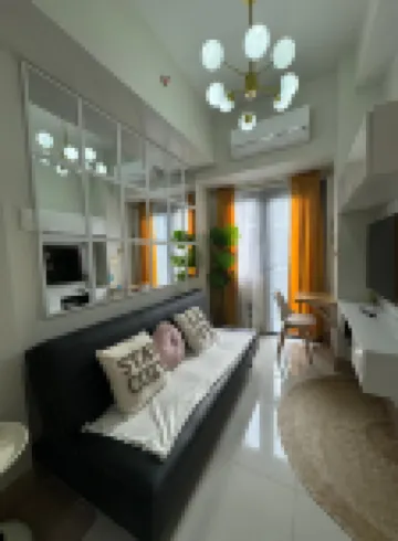 Staycation at Shore by Layandy