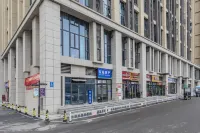 Huaxi Boutique Homestay (East Second Ring Taihe Plaza)