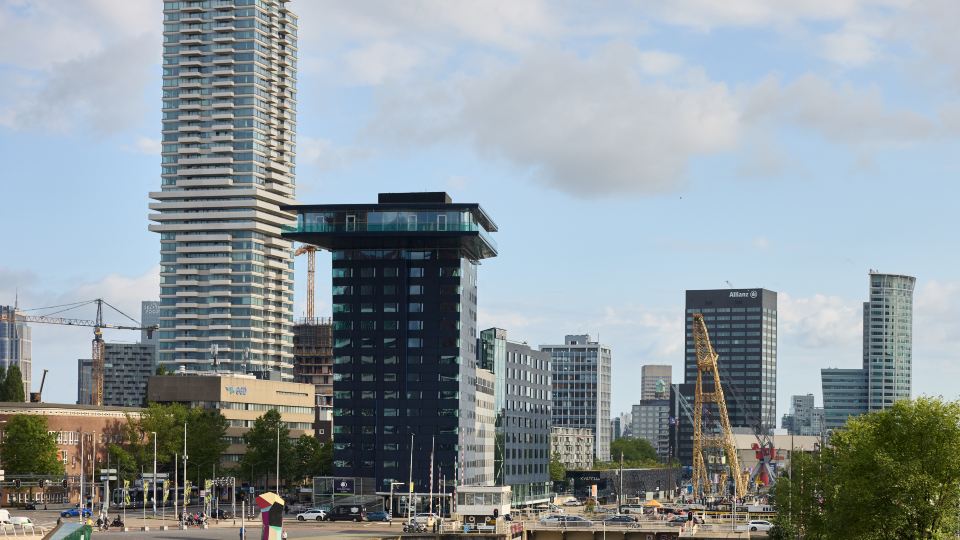 DoubleTree by Hilton Rotterdam Centre