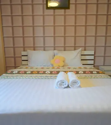ห้องซูพีเรียร์ เตียงใหญ่ 1 เตียง