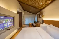 Lihuagu Water Residence Hotel