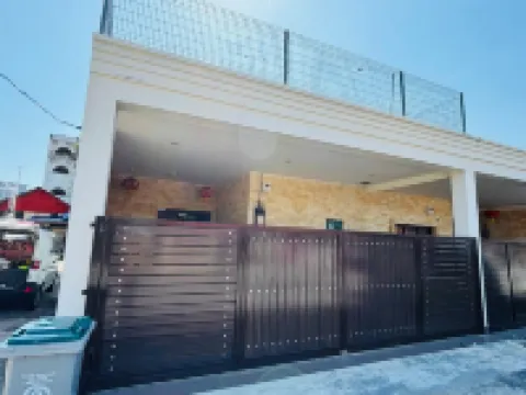 Spacious Home for Family | Wide Balcony with BBQ & Kids Pool | COMFY HILL