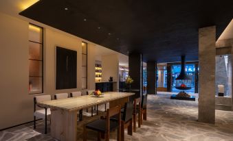 Wolan Yinshe Hotel (Dali Ancient Town Branch)