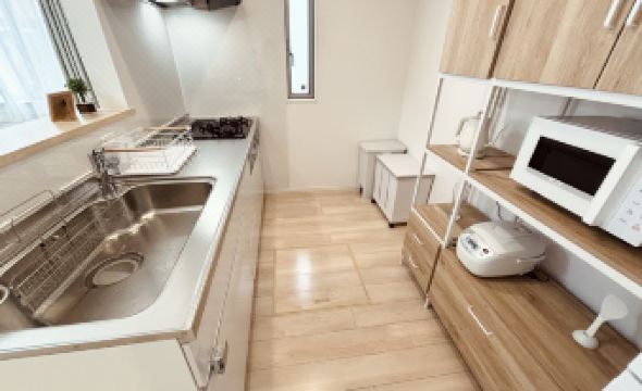 ZZOKIAI Orange Sunglow!Only 30 seconds walk to seaside!Maximun 10 perple!