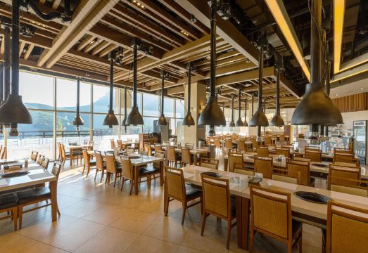 소노펠리체 델피노 조식 뷔페