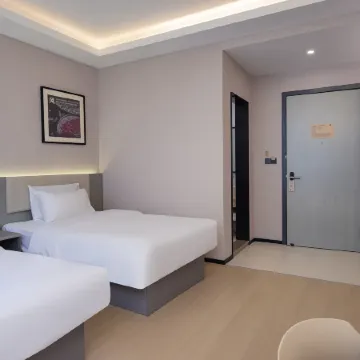 Shangkeyou Hotel (Ji'an High-Speed Rail West Station People's Square) Отели рядом со станцией Станция Цзянси