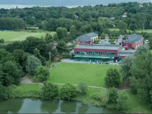Crowne Plaza MARLOW by IHG