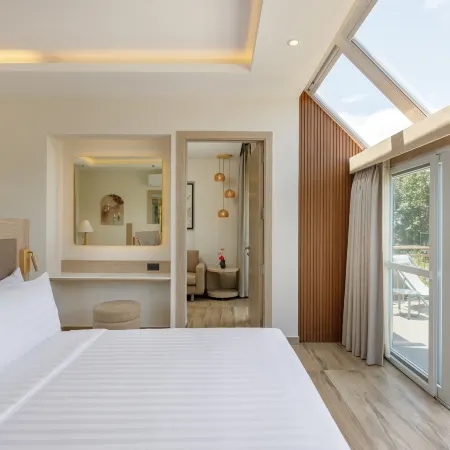 Himalayan Hideaway Resort Pokhara, The Centara Collection