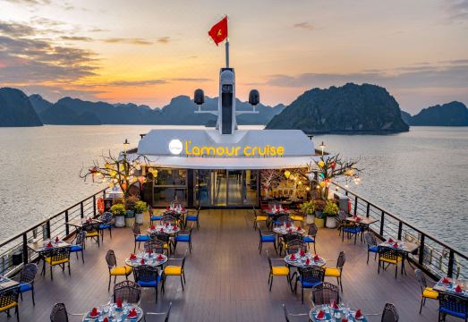 크루즈 식사 서비스