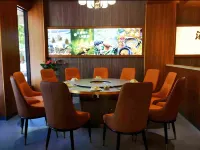 Junze Hotel (Kunming Railway Station Shuangqiao Night Market Style Street Branch) Hotels near Fude Station