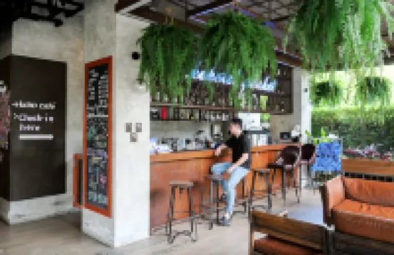 โรงแรมโคโคเทล ภูเก็ต ในยาง