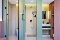 Yuecheng Film and Television Intelligent Hotel (Dali High speed Railway Station Branch)