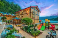 Dream by the Lakeside · Hillside Lakeview Boutique Stay