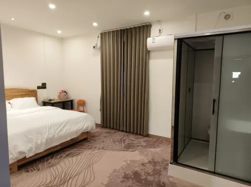 Xingning Zishun Hotel