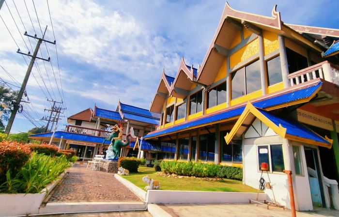 Sinsiam Resort Hotel