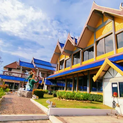 Sinsiam Resort Hotel マン島周辺のホテル