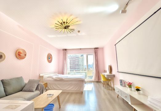 Beijing Fudun Movie Theme Apartment 거실