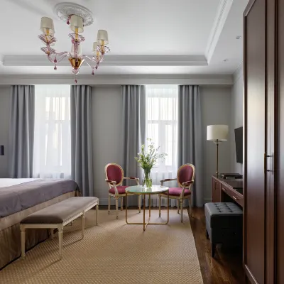Helvetia Hotel 러시안 보드카 박물관 주변 호텔