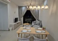 Iconic regency by Penang Comfort Stays