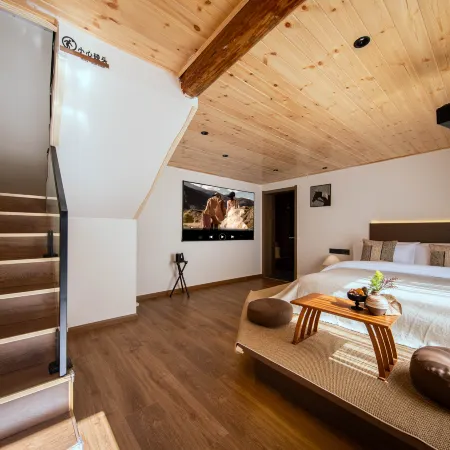 Dali Qichi Wan Feng Homestay (Longkan Wharf)