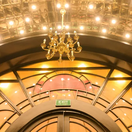 Bay Luxury Beijing Hotel