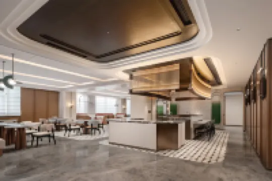 深圳羅湖口岸希爾頓花園飯店