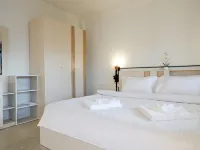 Three Monkeys Mae Nam beach Hotels near Samui Disc Golf