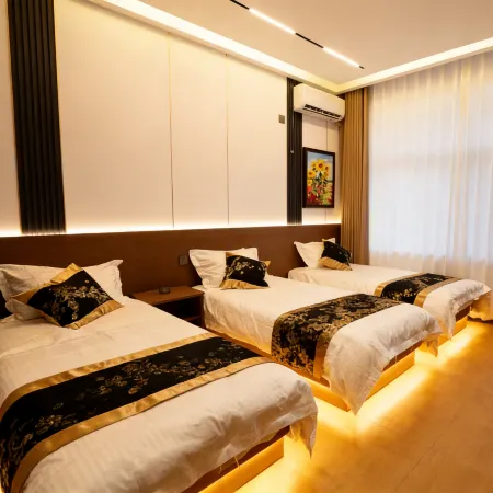 Yanbian Hunchun Warm Inn