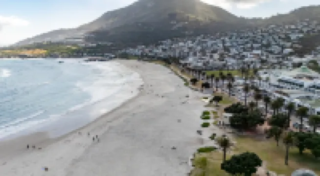 Camps Bay Village Hotel di 