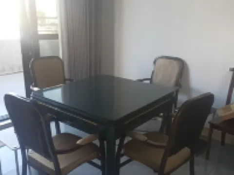 Maitreya Ruixiang Hotel Hoteles en Ciudad de Mile