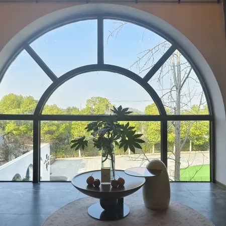East Lake Joyful Homestay
