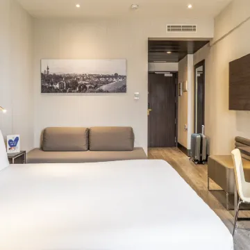 Novotel Madrid Center Hotels near Iglesia de Nuestra Senora de la Concepcion