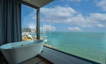 Floral Hotel · Island South Hotel