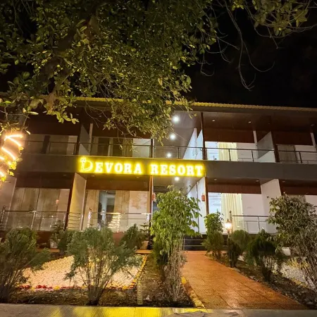 Devora Resort