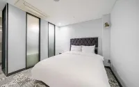 Dongtan Hotel Yein - 2-Star