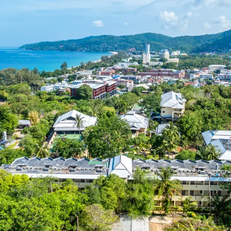 Horizon Karon Beach Resort & Spa