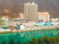 Balantingwan Hotel Hotel a Zhenba