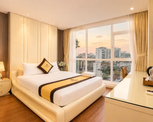 Golden Star Hotel Hotels near British Consulate General