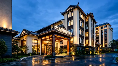 Wellton International Hotel in Dingnan
