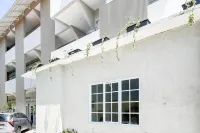 Urbanview at Ra Residence Buah Batu - 3 stjerner