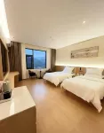 Heqin hotel - parking
