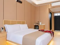 Lucky Hotel Lingshi İlçesi otelleri