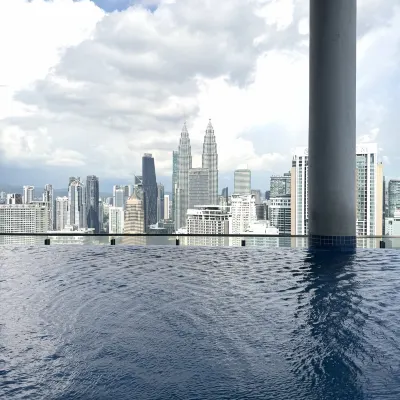 The Colony by Infinitum KLCC Sky Pool Suites Các khách sạn gần Công viên KLCC